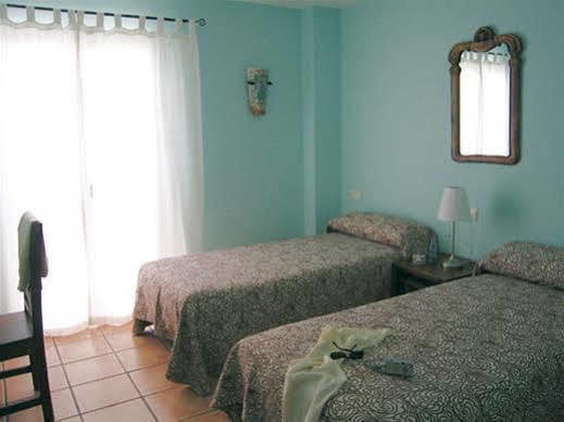 Hotel Mayari Calabardina Luaran gambar